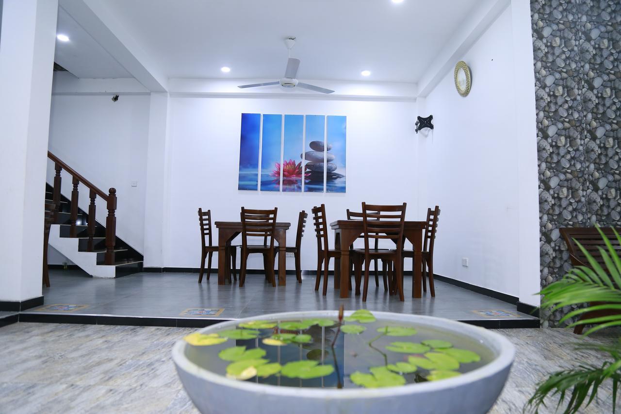 Lotus Dreams Guesthouse Weligama Exterior foto